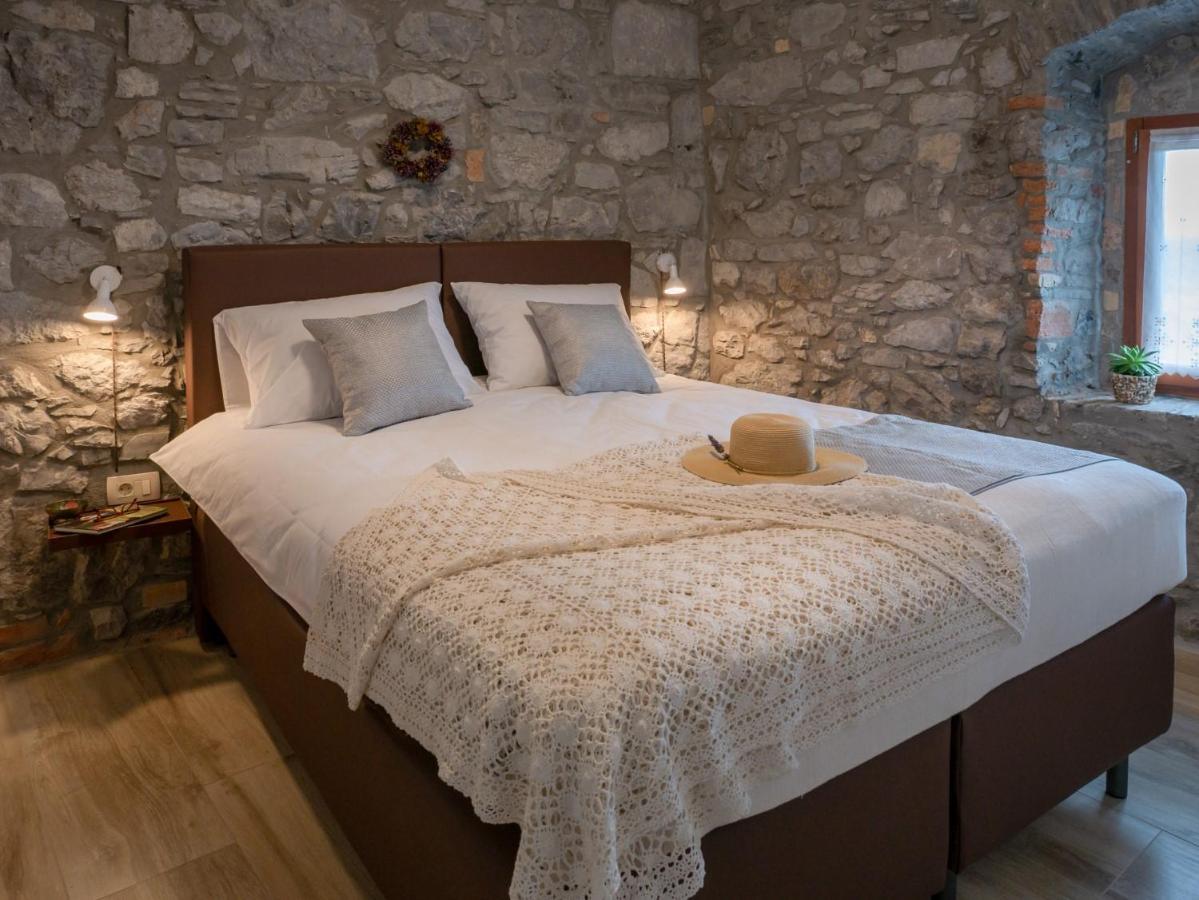 Apartmaji In Sobe Odlicna Hisa Štanjel Zewnętrze zdjęcie
