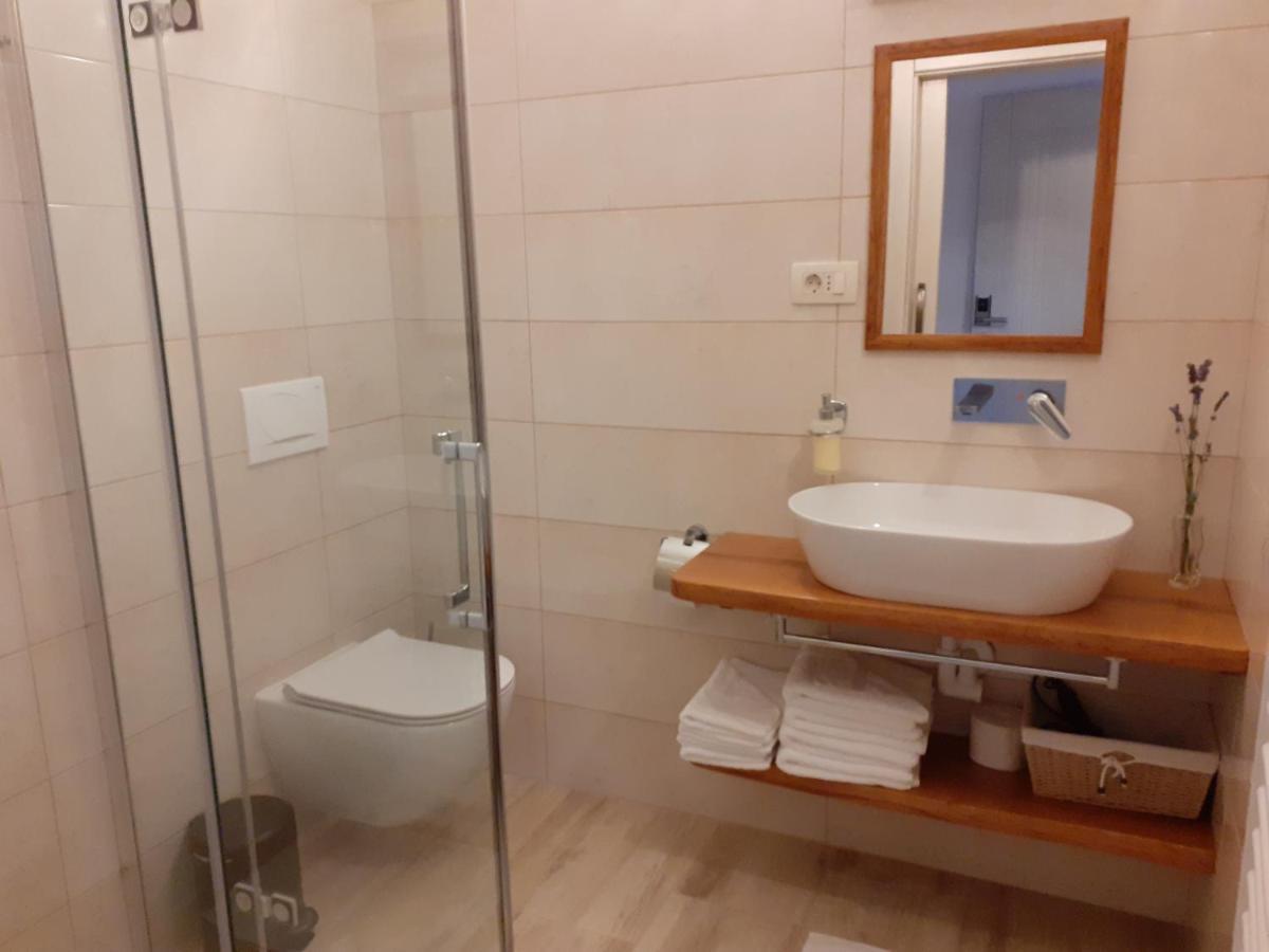 Apartmaji In Sobe Odlicna Hisa Štanjel Zewnętrze zdjęcie